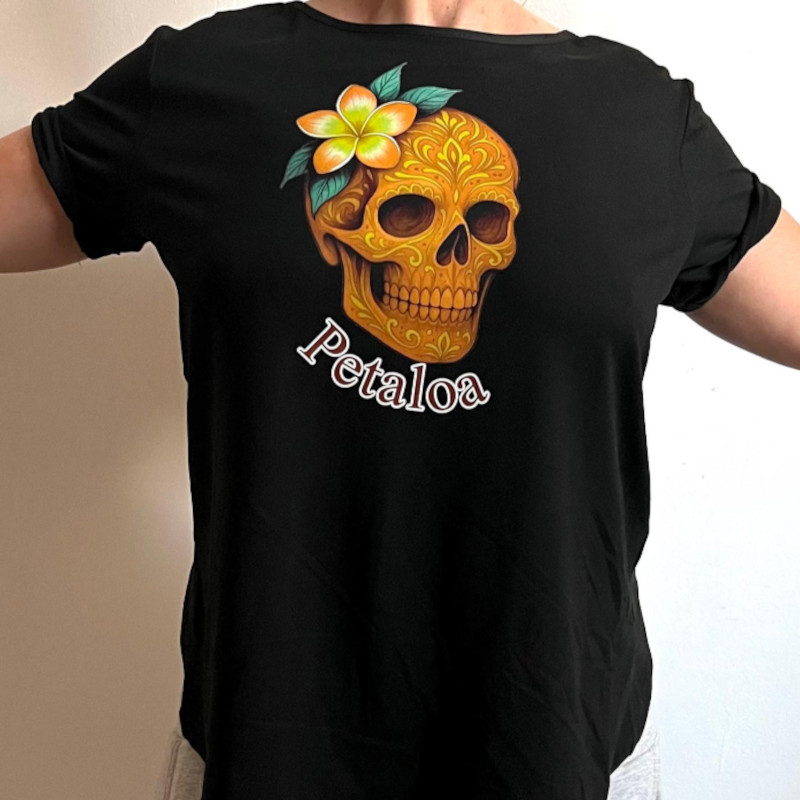 Camiseta Petaloa Negra Calavera